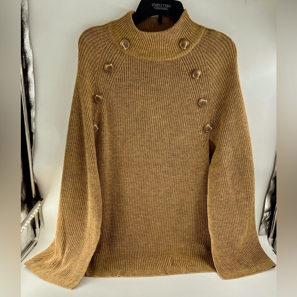 Brand New Linda Anderson Tan Sweater Knit Poncho button Accents